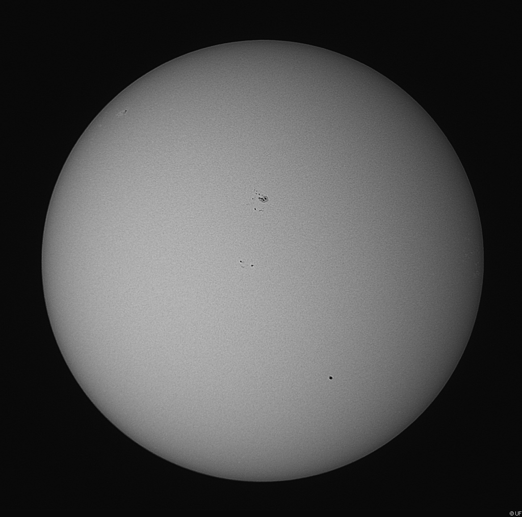Sonne mit Sonnenfleck und Merkur